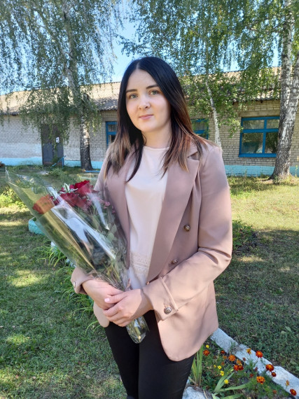 Сегодня Интернет плотно вошел в нашу жизнь. Его используют для общения, обучения, поиска информации, покупки товаров и многого другого..