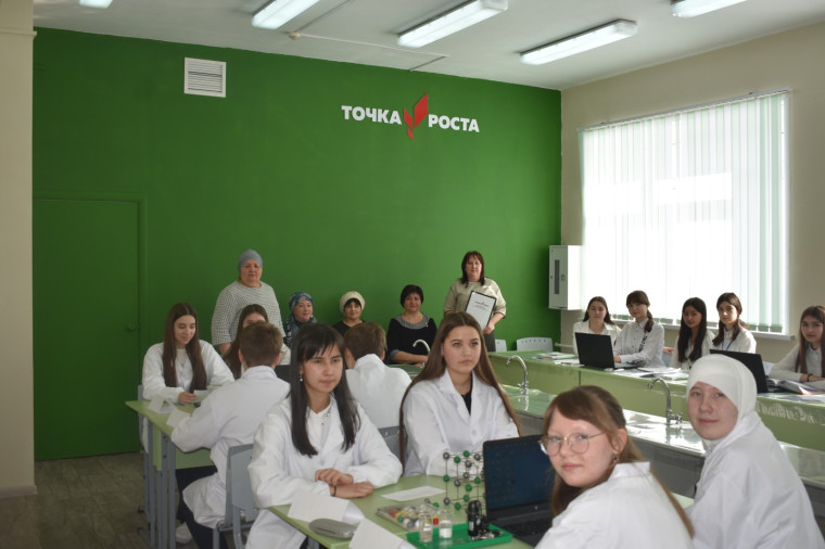 В рамках проведения районной тематической недели с 26.02.24 по 03.03.24 в МБОУ Большечирклейская СШ проведен День открытых дверей..